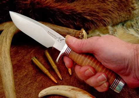 Blackjack Model 125 Hunting Knife Review .